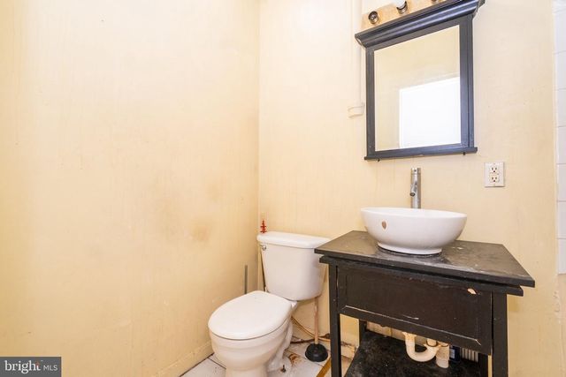 2550 BOYD ST, Baltimore, MD 21223