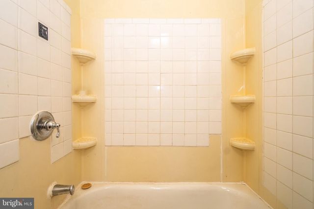 2550 BOYD ST, Baltimore, MD 21223