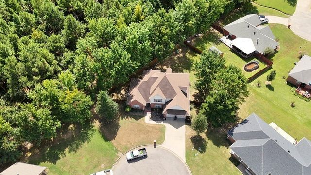 28 Angelfish Court, Russellville, AR 72802