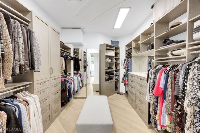 27241 Ibis Cove CT, Bonita Springs, FL 34134