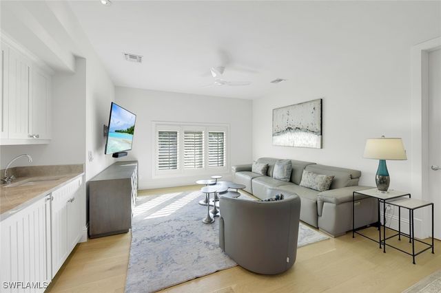 27241 Ibis Cove CT, Bonita Springs, FL 34134