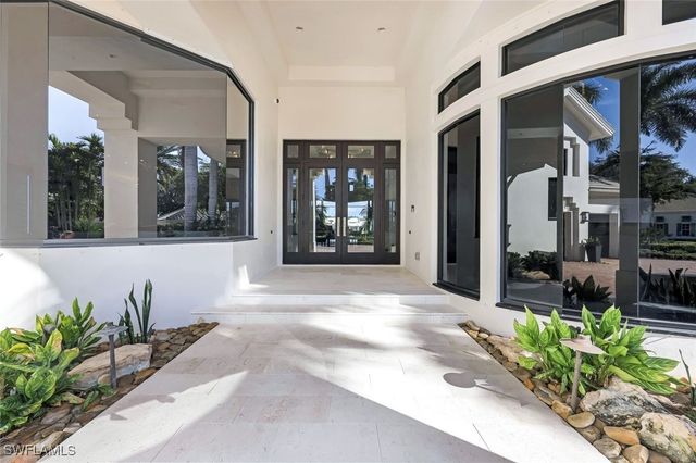 27241 Ibis Cove CT, Bonita Springs, FL 34134