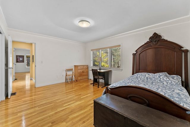 84 Davison Dr., Lincoln, MA 01773