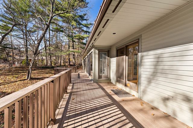 84 Davison Dr., Lincoln, MA 01773