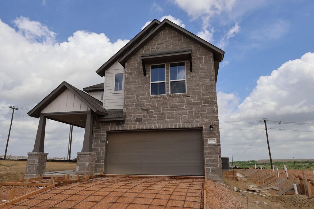 13113 Cerulean Spring DR, Buda, TX 78610