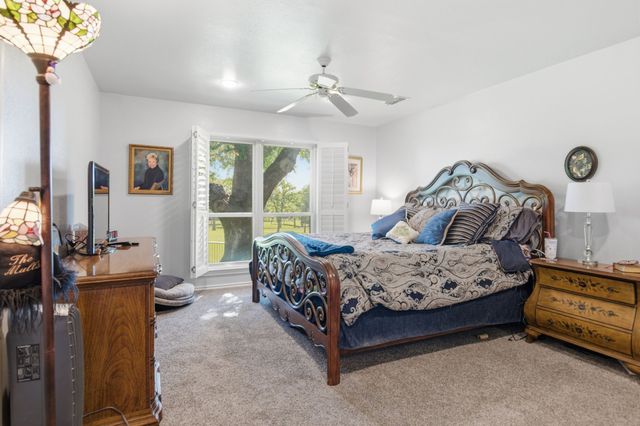 4117 Fairway Drive, De Cordova, TX 76049