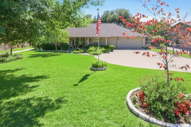 4117 Fairway Drive, De Cordova, TX 76049