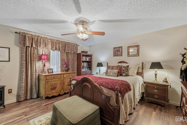 7605 Valemount Drive, Bakersfield, CA 93309