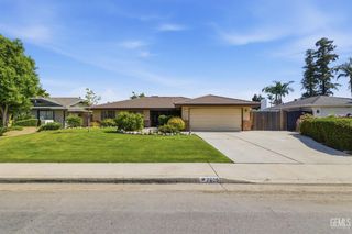 7605 Valemount Drive, Bakersfield, CA 93309
