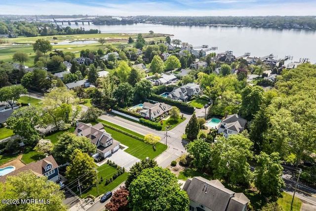 907 Riverview Drive, Brielle, NJ 08730