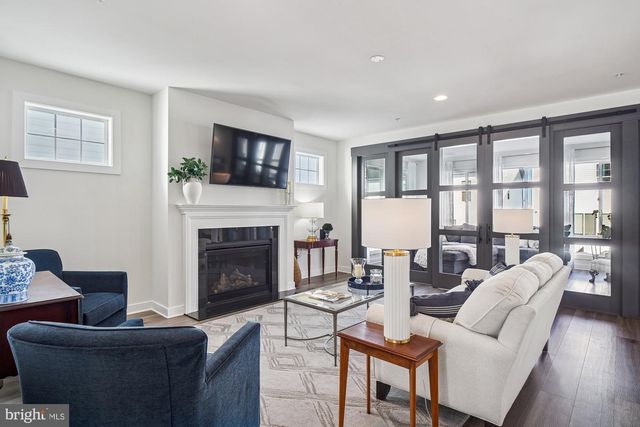 8776 WALNUT BOTTOM LN, Frederick, MD 21701