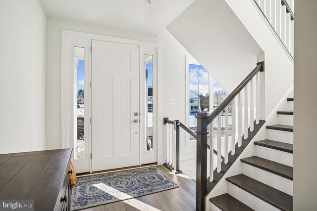 8776 WALNUT BOTTOM LN, Frederick, MD 21701