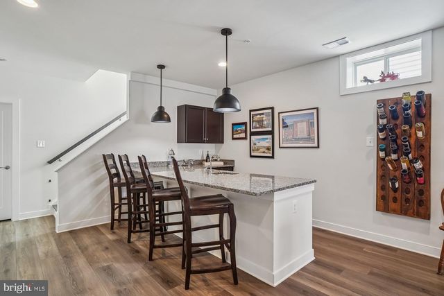 8776 WALNUT BOTTOM LN, Frederick, MD 21701