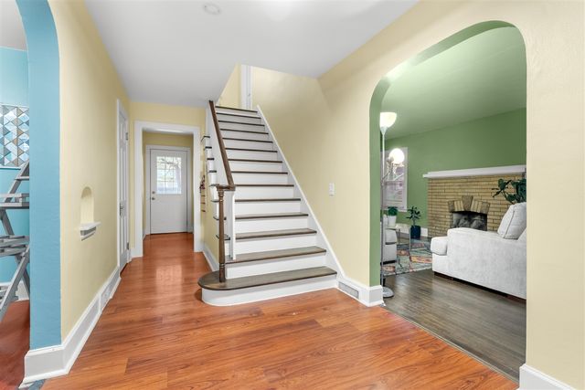 312 N Riverview Drive, Parchment, MI 49004