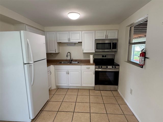 5405 RIVERSIDE DRIVE, Punta Gorda, FL 33982