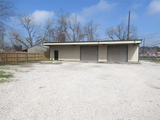 1124 Desirable Lane, Huffman, TX 77336