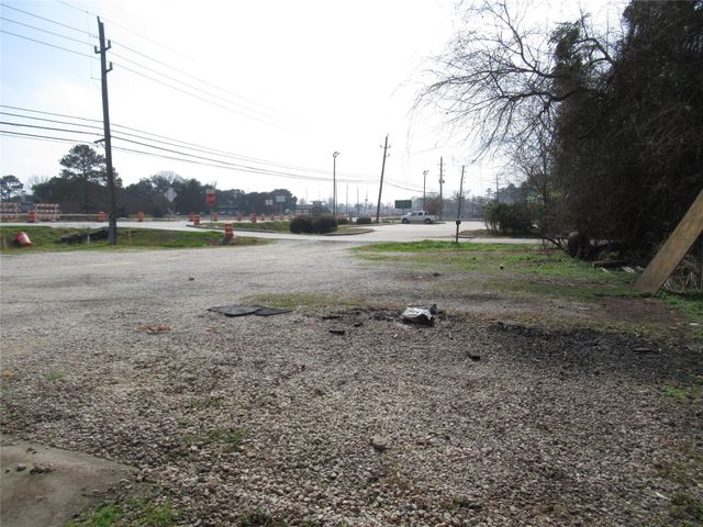 1124 Desirable Lane, Huffman, TX 77336