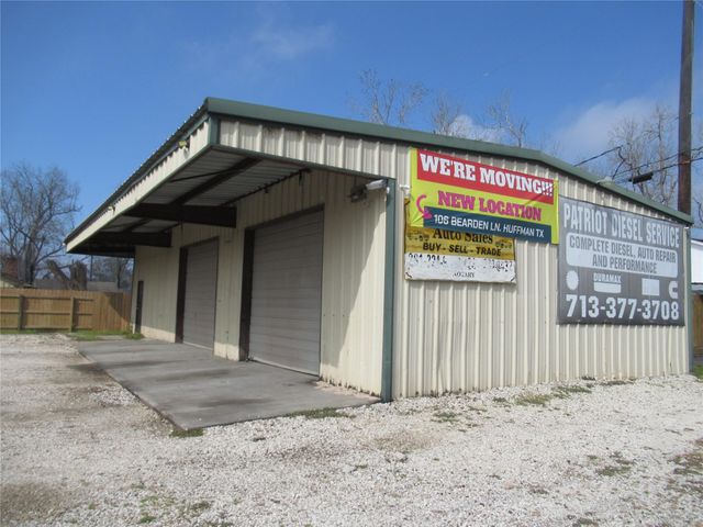 1124 Desirable Lane, Huffman, TX 77336