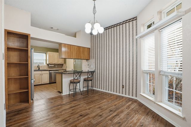 6004 Sundown Drive, Watauga, TX 76148