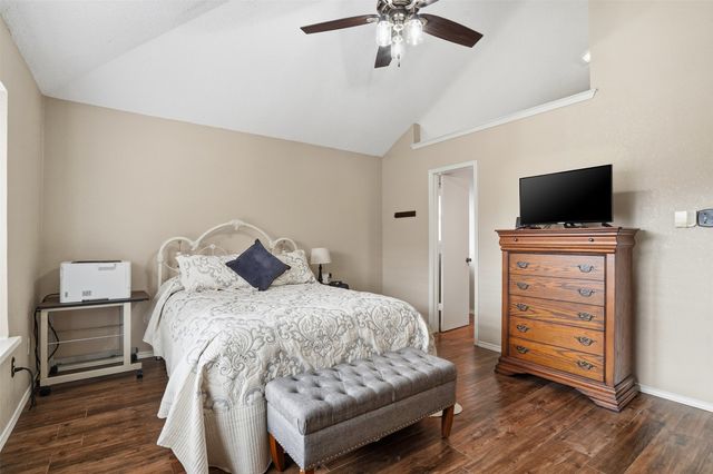 6004 Sundown Drive, Watauga, TX 76148