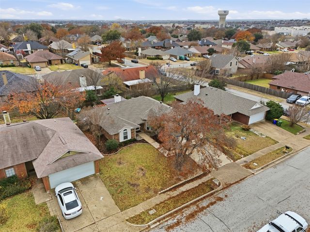 6004 Sundown Drive, Watauga, TX 76148