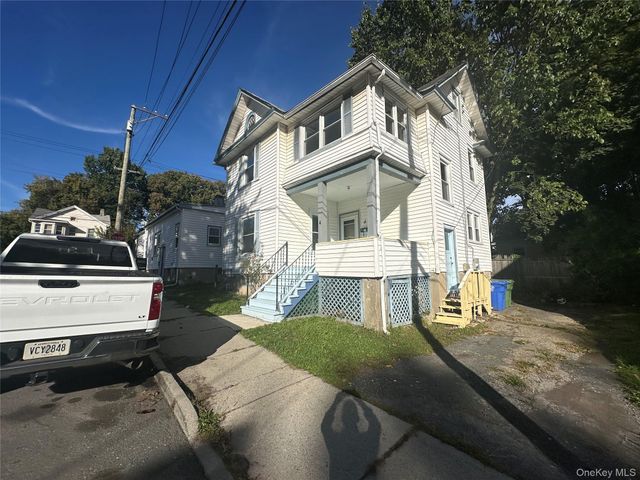 4 Harding Street, Middletown, NY 10940