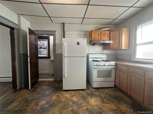 4 Harding Street, Middletown, NY 10940