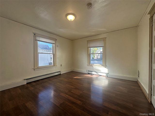 4 Harding Street, Middletown, NY 10940