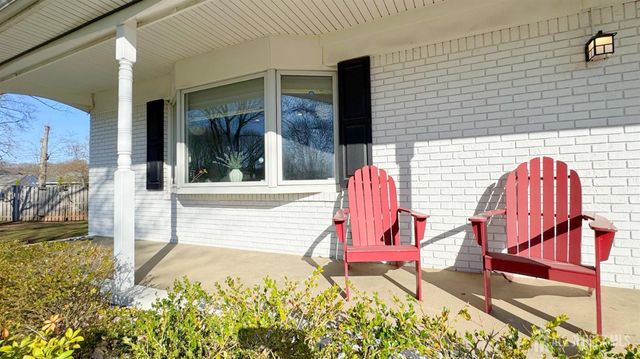13 Lucille Court, Edison, NJ 08820