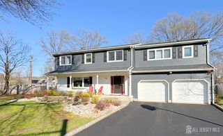 13 Lucille Court, Edison, NJ 08820