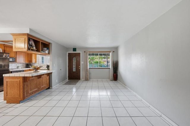 621 Serenade Way, San Jose, CA 95111
