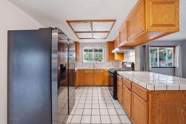 621 Serenade Way, San Jose, CA 95111
