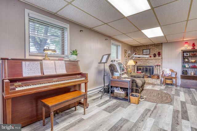 1917 DOUGLAS DRIVE, Carlisle, PA 17013