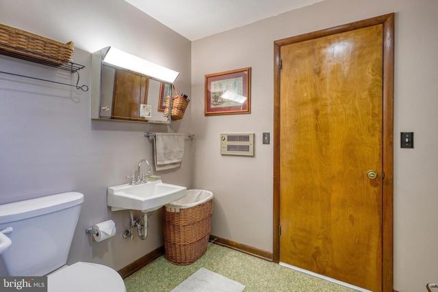 1917 DOUGLAS DRIVE, Carlisle, PA 17013