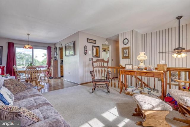1917 DOUGLAS DRIVE, Carlisle, PA 17013