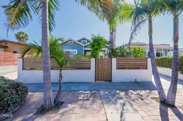 3958 Seneca Avenue, Los Angeles, CA 90039
