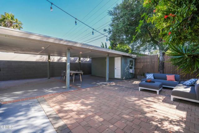 3958 Seneca Avenue, Los Angeles, CA 90039