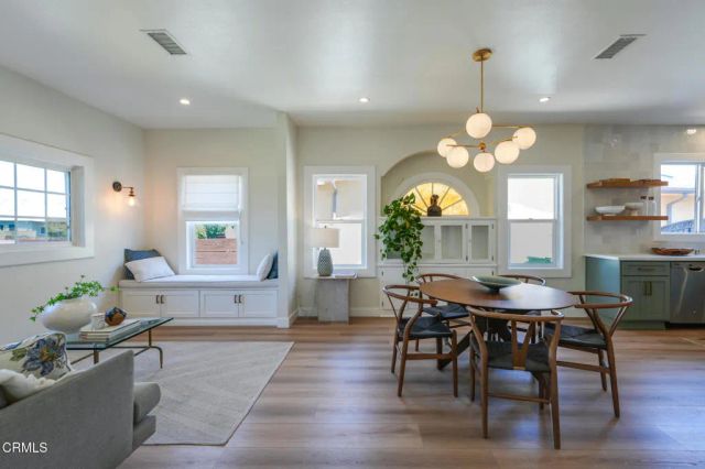 3958 Seneca Avenue, Los Angeles, CA 90039