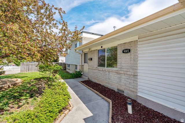 9085 S 440 E, Sandy, UT 84070