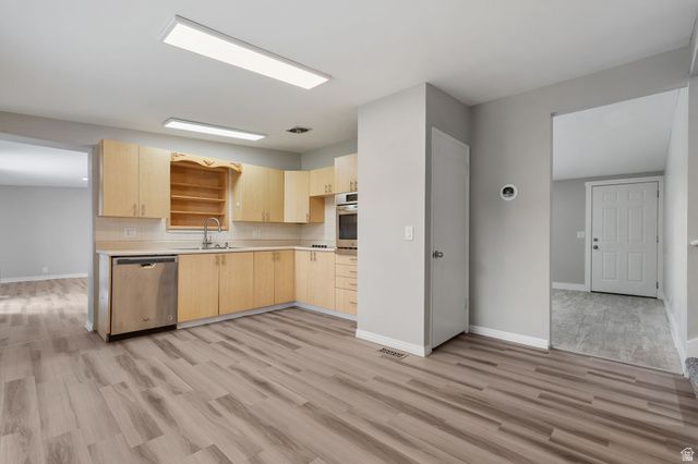 9085 S 440 E, Sandy, UT 84070