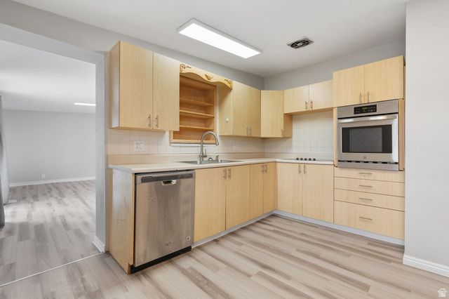 9085 S 440 E, Sandy, UT 84070