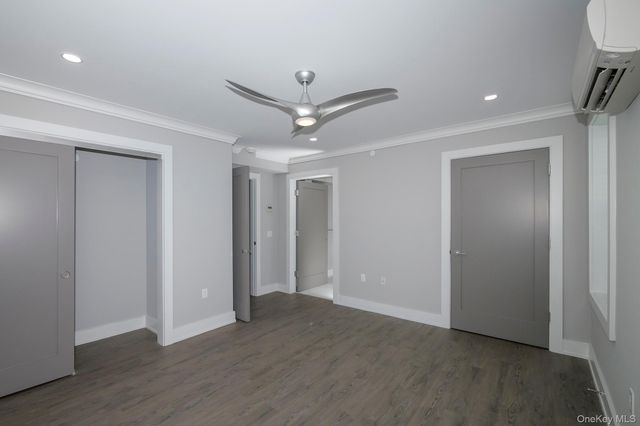 75 Circle Drive 93-205, Central Islip, NY 11722