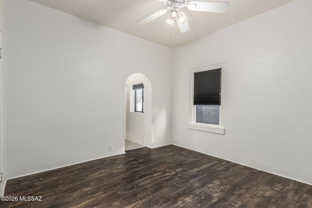 1249 E Waverly Street, Tucson, AZ 85719