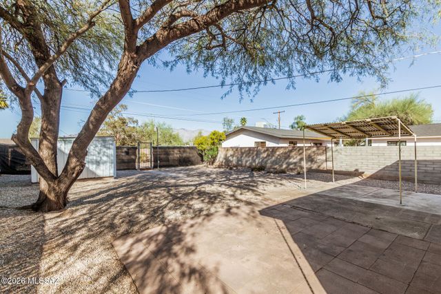 1249 E Waverly Street, Tucson, AZ 85719