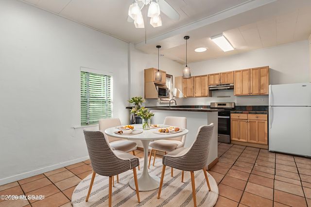 1249 E Waverly Street, Tucson, AZ 85719