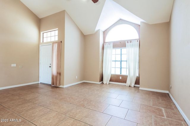 16215 N 16TH Street, Phoenix, AZ 85022