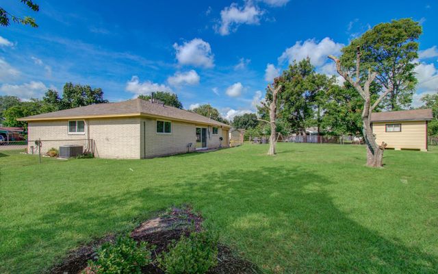 12407 Big Oaks Drive, Houston, TX 77050