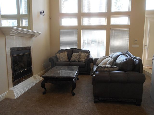 7210 N Michelle, Fresno, CA 93720