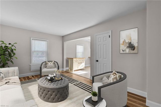 18 Beverly ST, Hampton, VA 23669