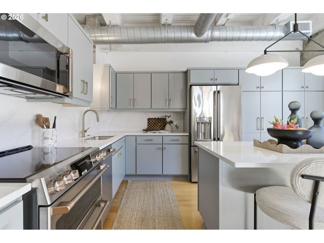 416 Nw 13TH Ave 208, Portland, OR 97209